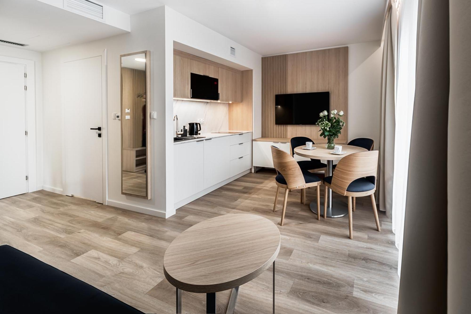 Aurum Aparthotel - Nowe Apartamenty Blisko Plazy - Neue Appartements In Strandnaehe Świnoujście Eksteriør bilde